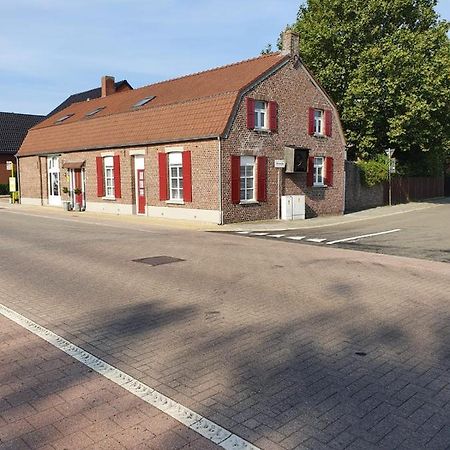 Neerpelt B&B Le Jardin المظهر الخارجي الصورة