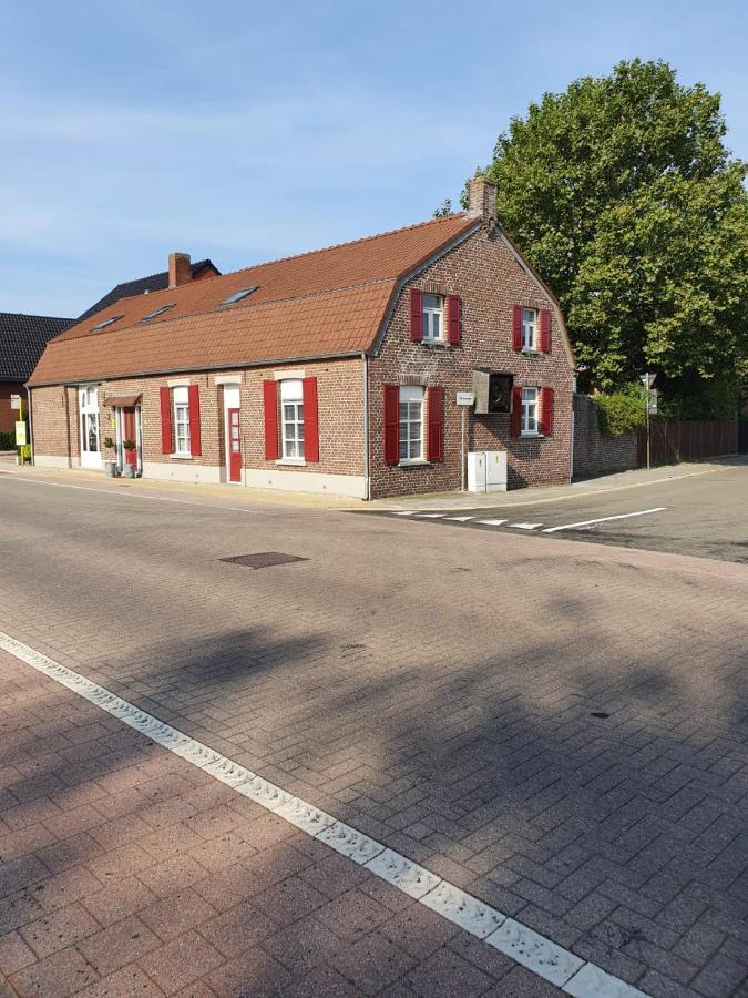 Neerpelt B&B Le Jardin المظهر الخارجي الصورة