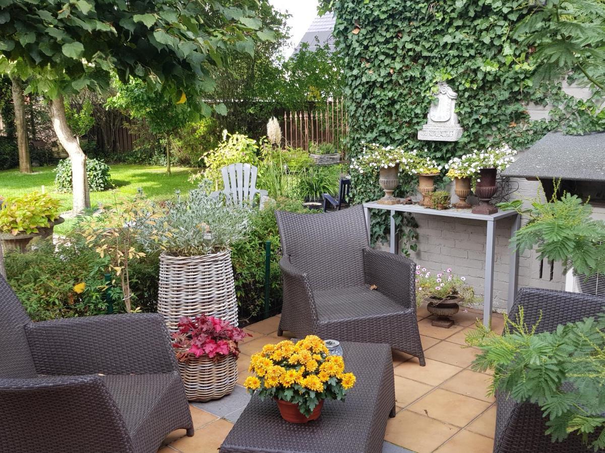 Neerpelt B&B Le Jardin المظهر الخارجي الصورة